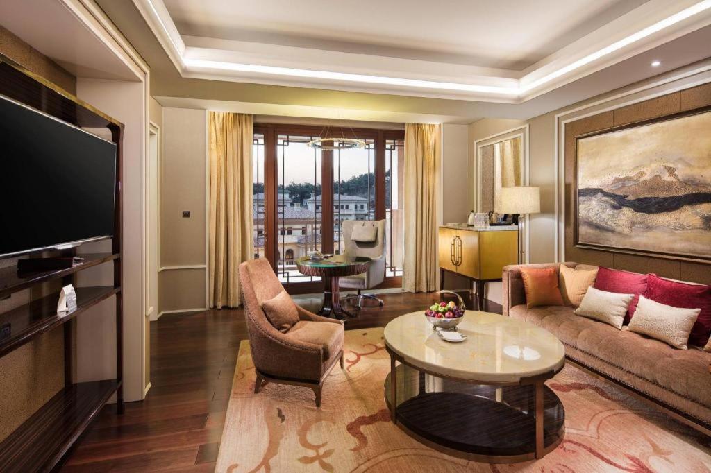 Grand Bay Hotel Beijing Xiaotangzhuang Dış mekan fotoğraf